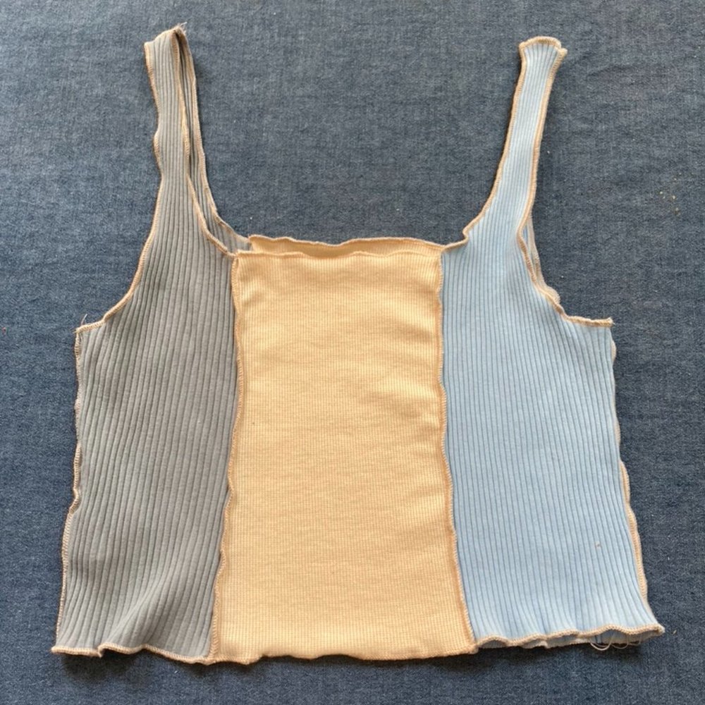 Color Block Ribbed Crop Top